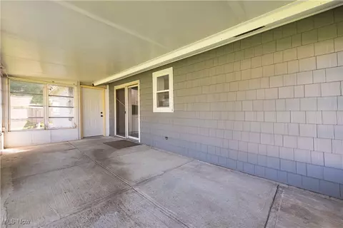 Exterior - 7275 Eric Dr, Mentor, OH 44060 photo 6 of 11