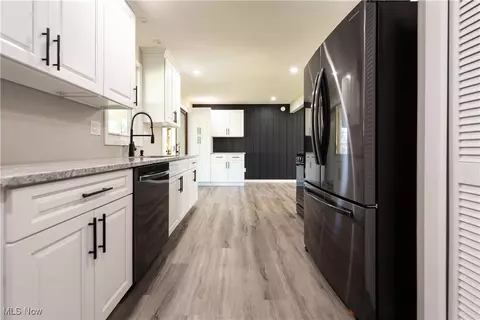 Kitchen - 7275 Eric Dr, Mentor, OH 44060 photo 1 of 1