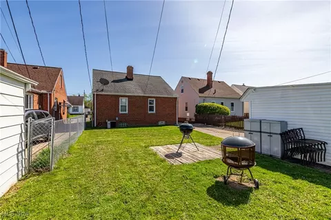 Exterior - 6402 Gerald Ave, Parma, OH 44129 photo 6 of 6