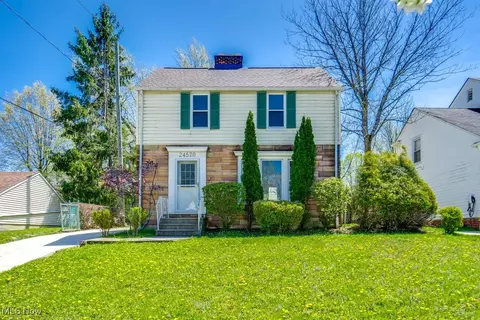 24570 Glenbrook Blvd, Euclid, OH 44117