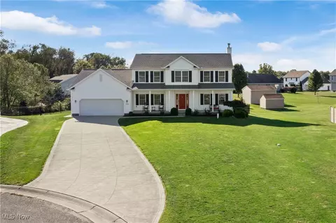 6133 Slavin Cir, Canal Fulton, OH 44614
