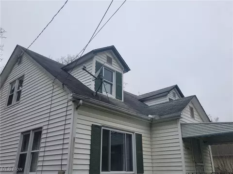 1134 Juneau Ave, Akron, OH 44320