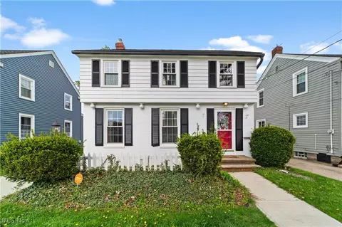 1335 Hawthorne Ave, Lorain, OH 44052