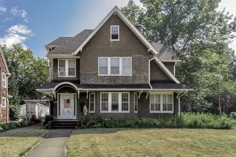3053 Warrington Rd, Shaker Heights, OH 44120