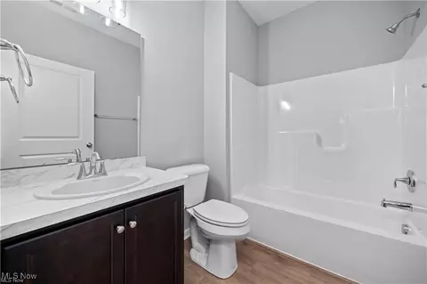 224 Alexander Dr, Elyria, OH 44035 photo 18