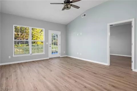 224 Alexander Dr, Elyria, OH 44035 photo 21
