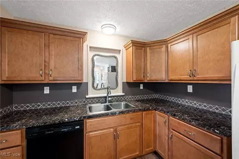 3546 Main St, Perry, OH 44081 photo 4