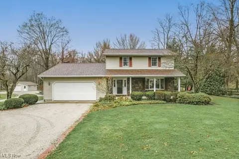 903 Wilson Sharpsville, Cortland, OH 44410