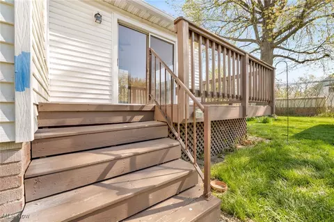 883 E 237th St, Euclid, OH 44123 photo 36