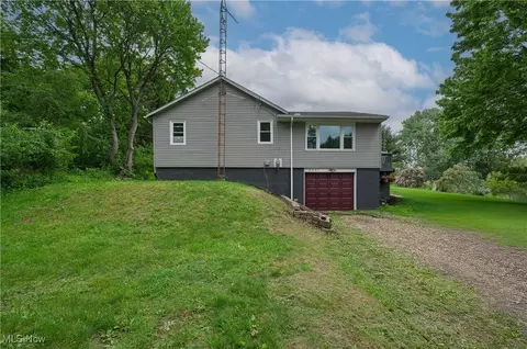 3461 Madora Ave, Akron, OH 44319