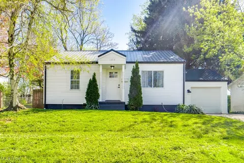 188 N Seneca St, Rittman, OH 44270