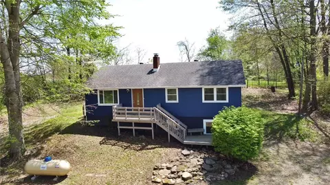 6720 Prior Rd, Nashport, OH 43830