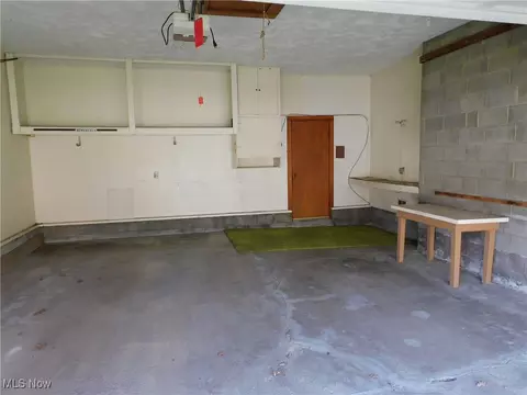 2684 Burlingham Dr, Ashtabula, OH 44004 photo 5