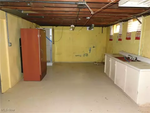 2684 Burlingham Dr, Ashtabula, OH 44004 photo 24