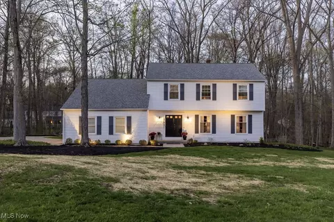 1631 Goshen Dr, Hudson, OH 44236