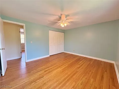 Bedroom - 417 Windsor Dr, Elyria, OH 44035 photo 5 of 9
