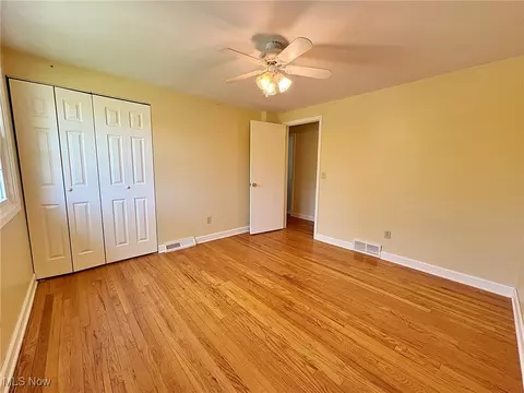 Bedroom - 417 Windsor Dr, Elyria, OH 44035 photo 9 of 9