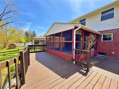 Exterior - 417 Windsor Dr, Elyria, OH 44035 photo 8 of 8