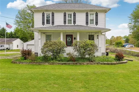 67 Pleasant St, Seville, OH 44273