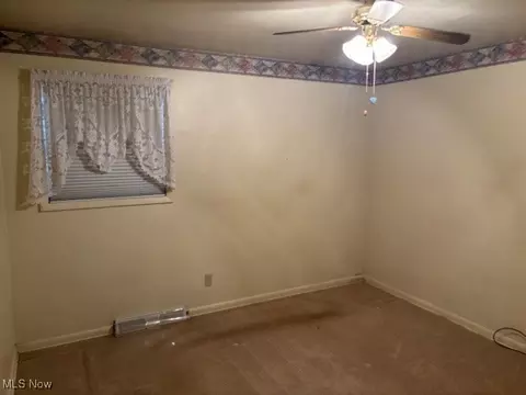 Bedroom - 1521 Difford, Niles, OH 44446 photo 1 of 5