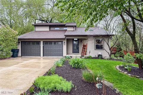 189 Leatherman Rd, Wadsworth, OH 44281