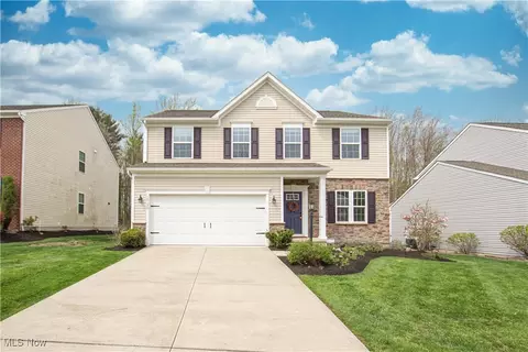 10130 Flagstone Dr, Twinsburg, OH 44087