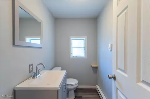 Bath - 3050 Latimer Ave, Ashtabula, OH 44004 photo 2 of 2