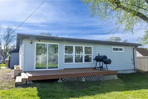Exterior - 3050 Latimer Ave, Ashtabula, OH 44004 photo 3 of 6