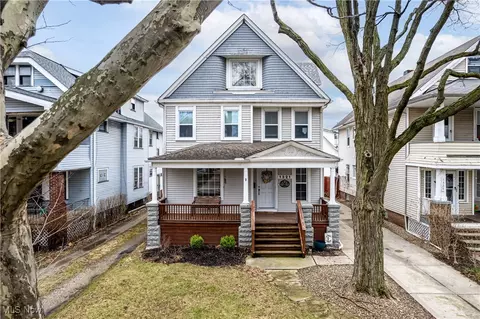 1321 W 116th St, Cleveland, OH 44102