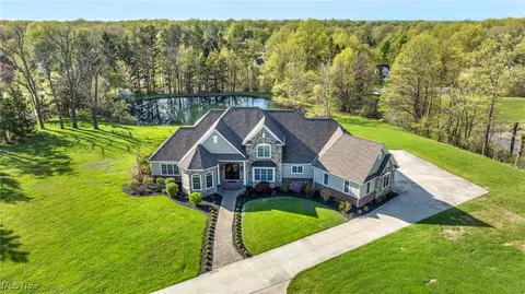 8085 King Memorial Rd, Kirtland Hills, OH 44060