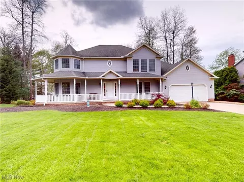 448 Lassiter Dr, Highland Heights, OH 44143