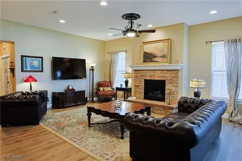 601 Cedar Crest Dr, Elyria, OH 44035 photo 13