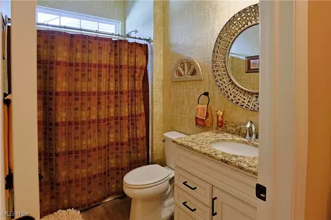 601 Cedar Crest Dr, Elyria, OH 44035 photo 4