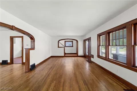 Living - 1832 E 34th St, Lorain, OH 44055 photo 3 of 5