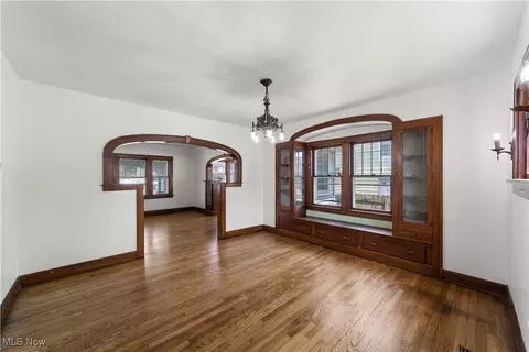 Living - 1832 E 34th St, Lorain, OH 44055 photo 4 of 5