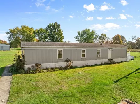 20455 N Benton West Rd, North Benton, OH 44449