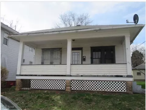 521 Gray St, Zanesville, OH 43701