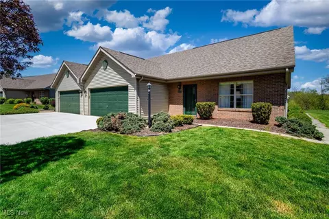 4317 Steuben Woods Dr, Steubenville, OH 43953