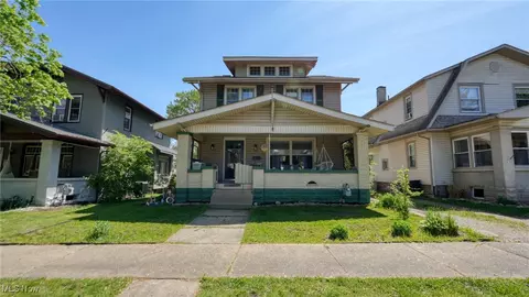 636 N 9th St, Cambridge, OH 43725