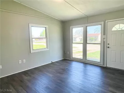 Living - 169 Boston Ave, Elyria, OH 44035 photo 1 of 1