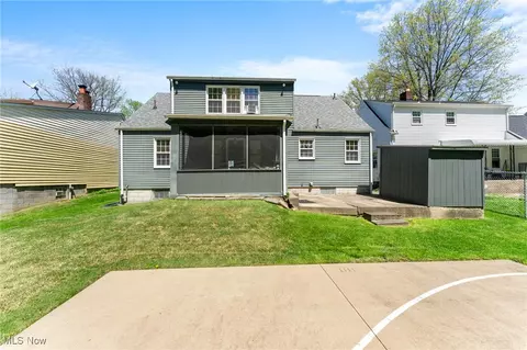 Exterior - 133 Homestead Dr, Boardman, OH 44512 photo 6 of 6