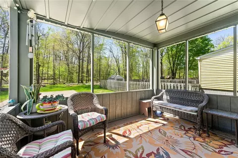 Exterior - 133 Homestead Dr, Boardman, OH 44512 photo 2 of 6