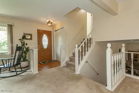 Entry Way - 10410 Pinegate Dr, Chardon, OH 44024 photo 1 of 1