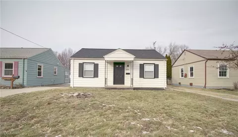 15514 Montrose Ave, Cleveland, OH 44111