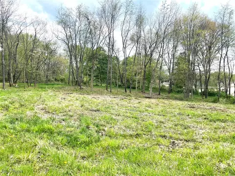 lot Apt 22 Forest Ave SE, Massillon, OH 44646