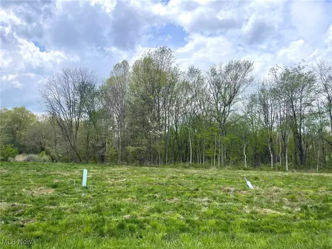 lot Apt 17 Candell St SE, Massillon, OH 44646