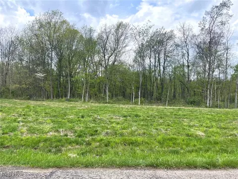 lot Apt 16 Candell St SE, Massillon, OH 44646