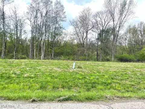 lot Apt 14 Candell St SE, Massillon, OH 44646