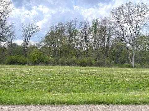 lot Apt 13 Candell St SE, Massillon, OH 44646