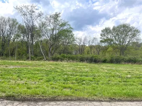 lot Apt 11 Candell St SE, Massillon, OH 44646
